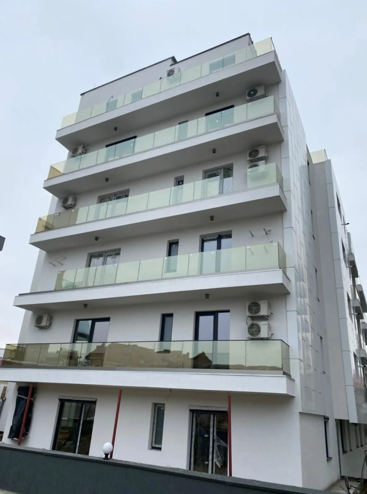 Carol Residence — vedere 3