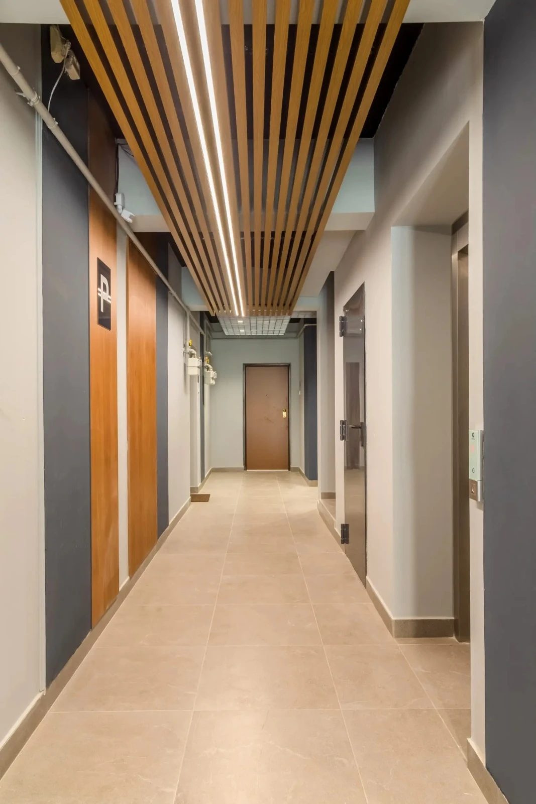 Carol Residence — vedere 6