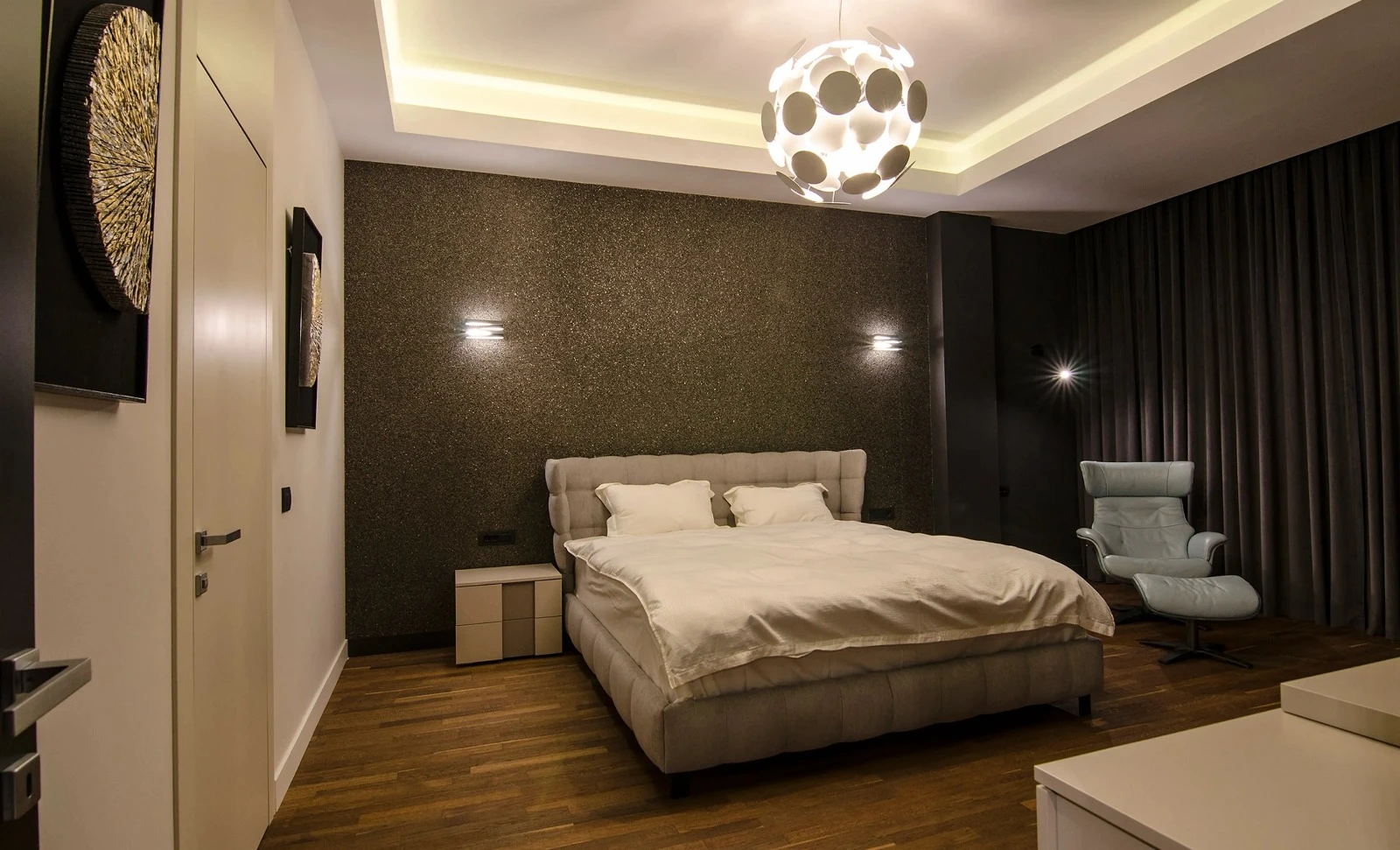 Carol Residence — vedere 7